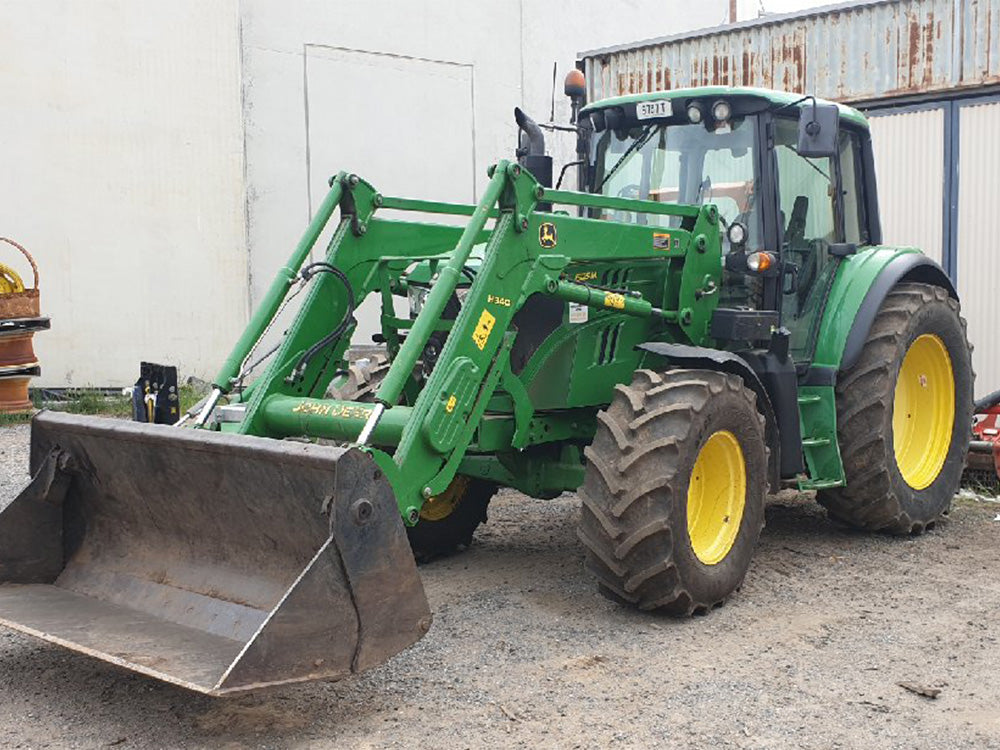 John Deere 6125M Cab Tractor & Loader