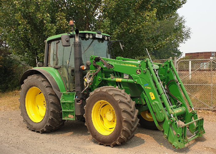 John Deere 125-hp Cab Tractor