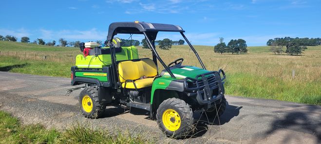John Deere XUV 855D Gator